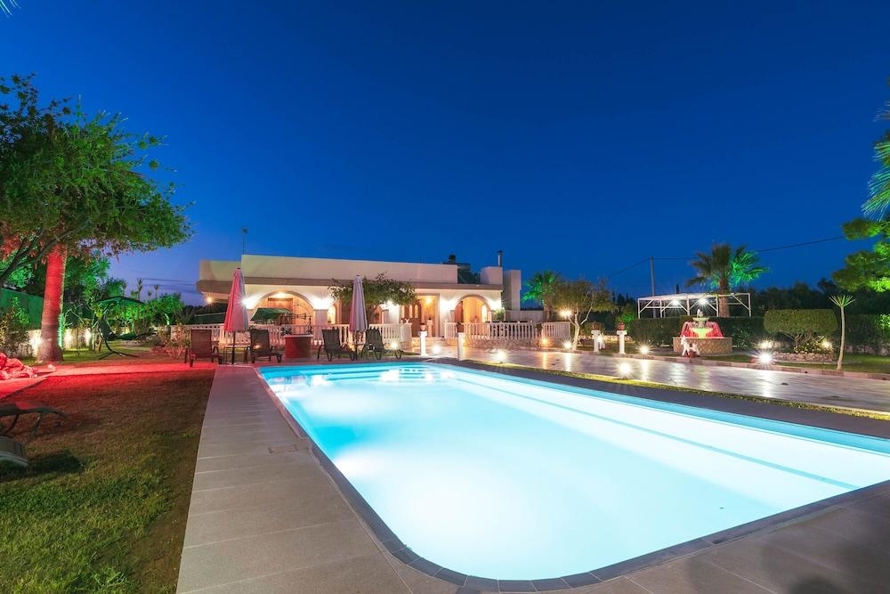 Fontana Holiday Home — 4-Star Luxury Hotel in Zakynthos, Greece
