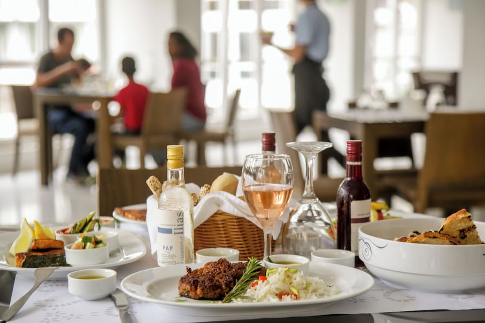 מזון ומשקאות