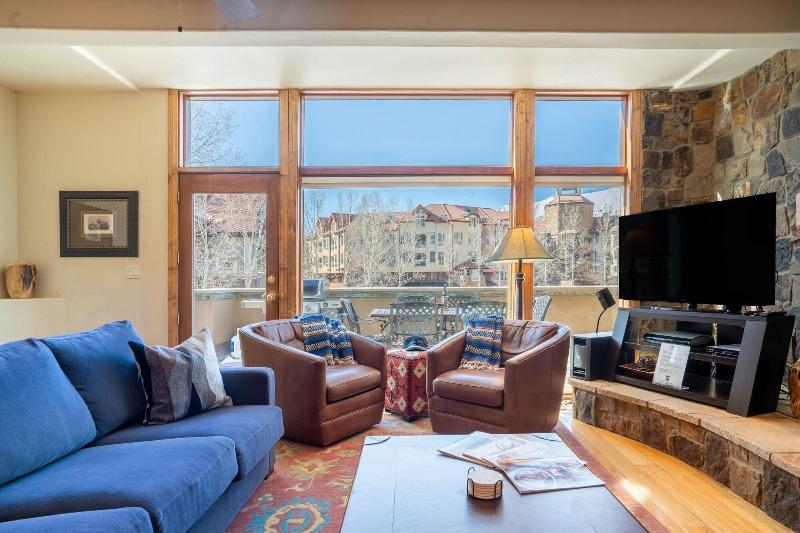 Le Chamonix by Telluride Alpine Lodging - featured photo