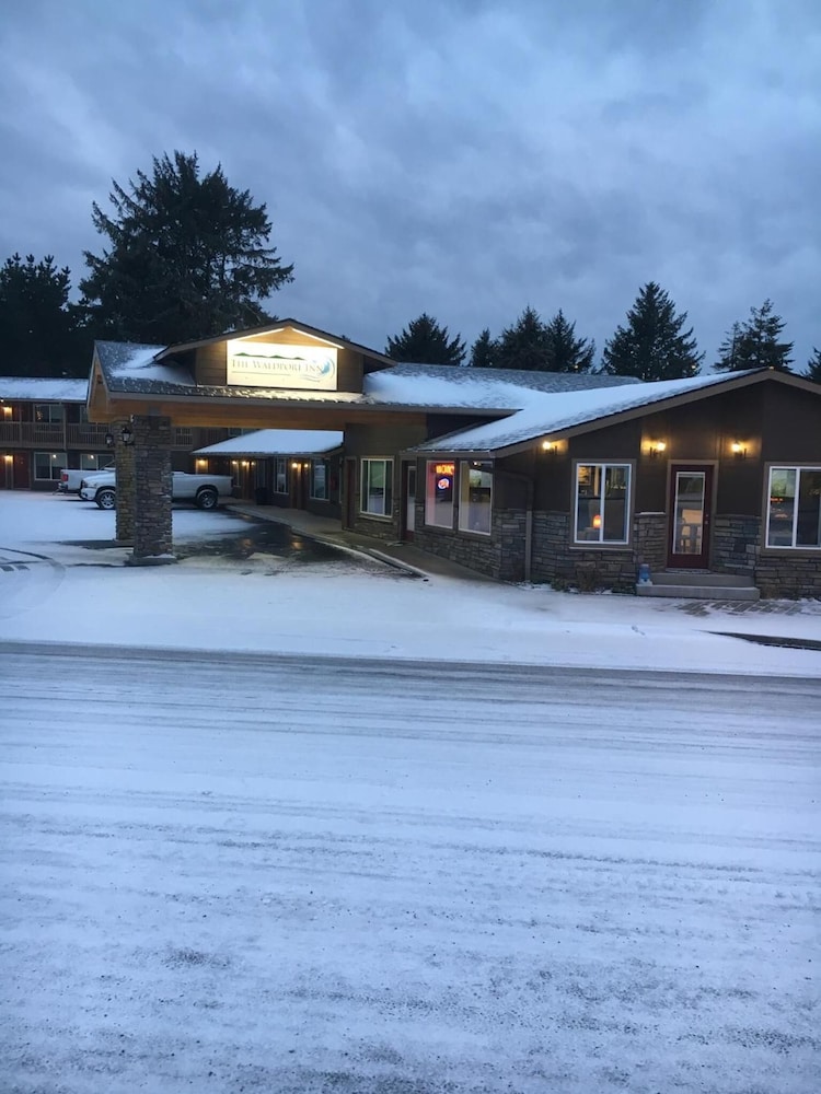The Waldport Inn - photo 45