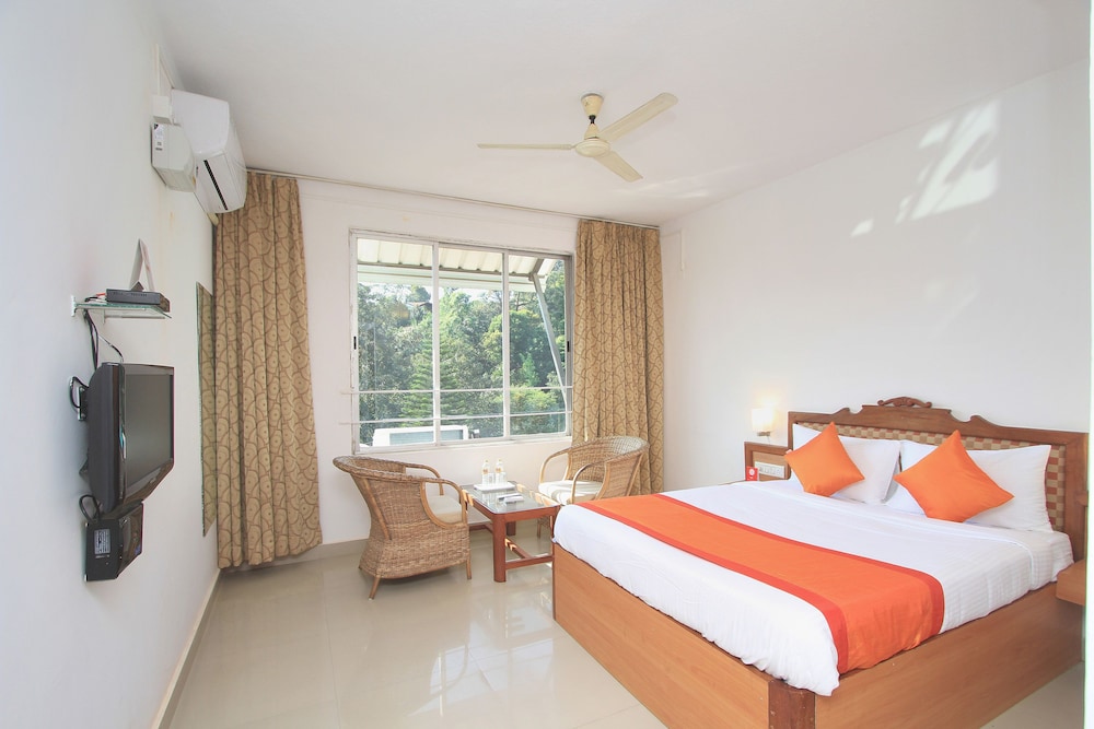 OYO 9656 Hotel Sri Venkateshwara Residency in Madikeri, India