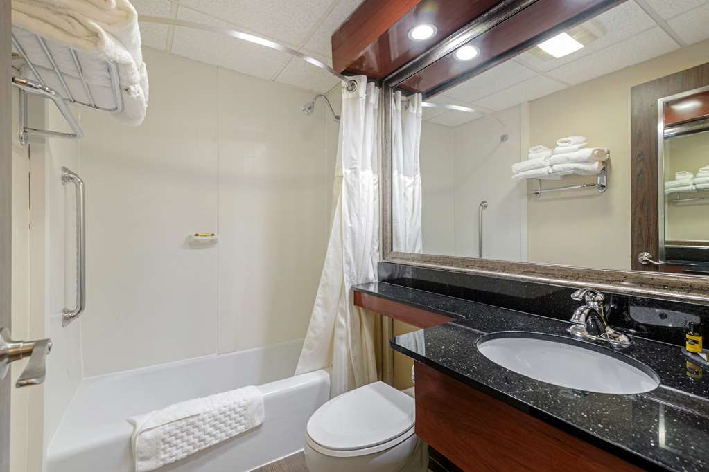 Best Western Plus Augusta Civic Center Inn - photo 33