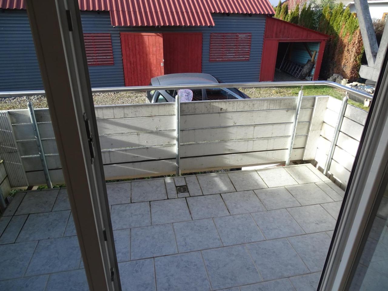 Ferienwohnung Lottstetten — Lottstetten — photo 2