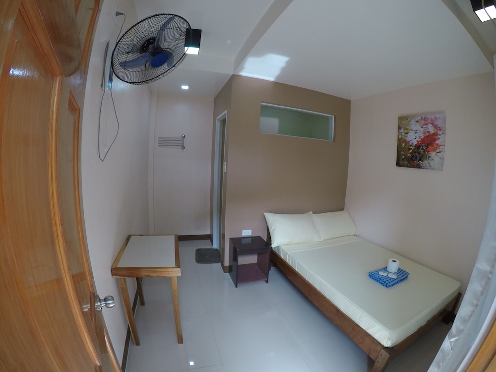 Junas Plaza Inn - last minute hotel in El Nido