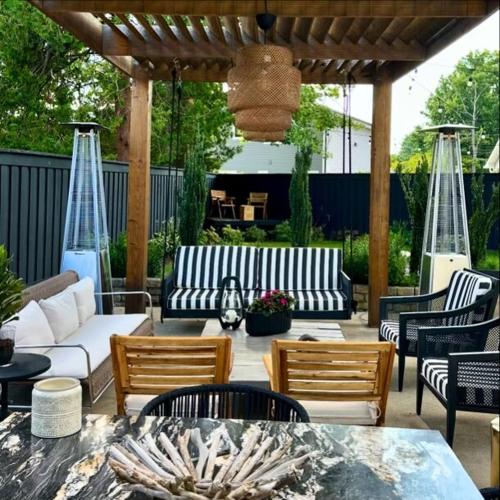 Luxurious Home Away from Home 30 minutes to NYC — 4-Star Luxury Hotel in Rochelle Park, United States