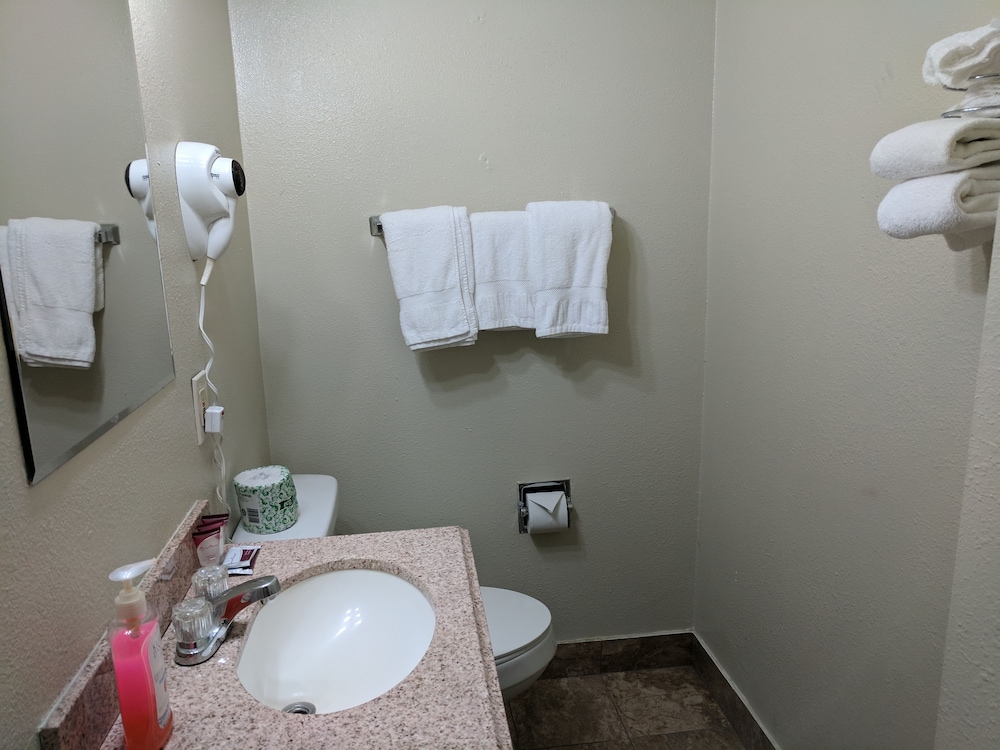 La Hacienda Motel - photo 22