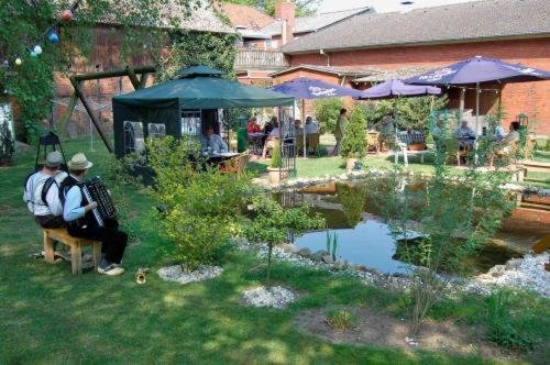 Hotel & Restaurant Zum Meierhof pet-friendly hotel Tostedt