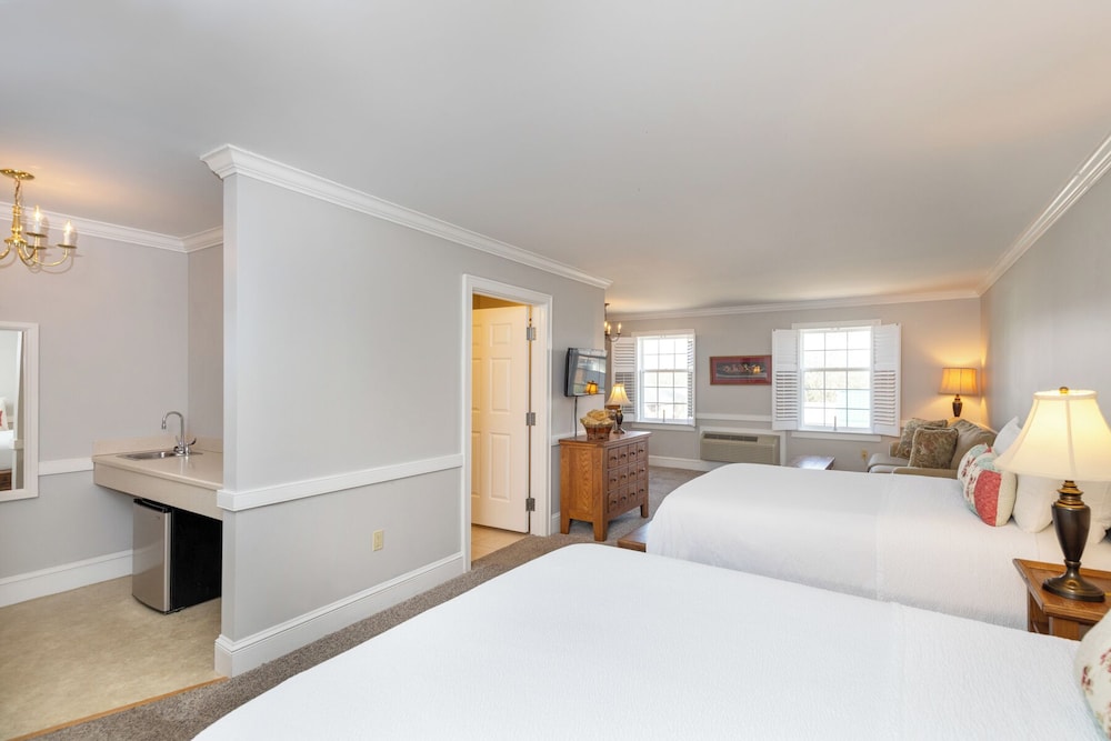 Selinsgrove Inn - photo 58
