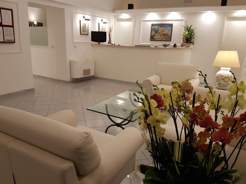 Hotel Bristol — Capri — photo 5