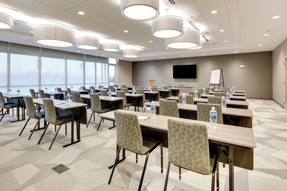Springhill Suites Dallas Mansfield - photo 25