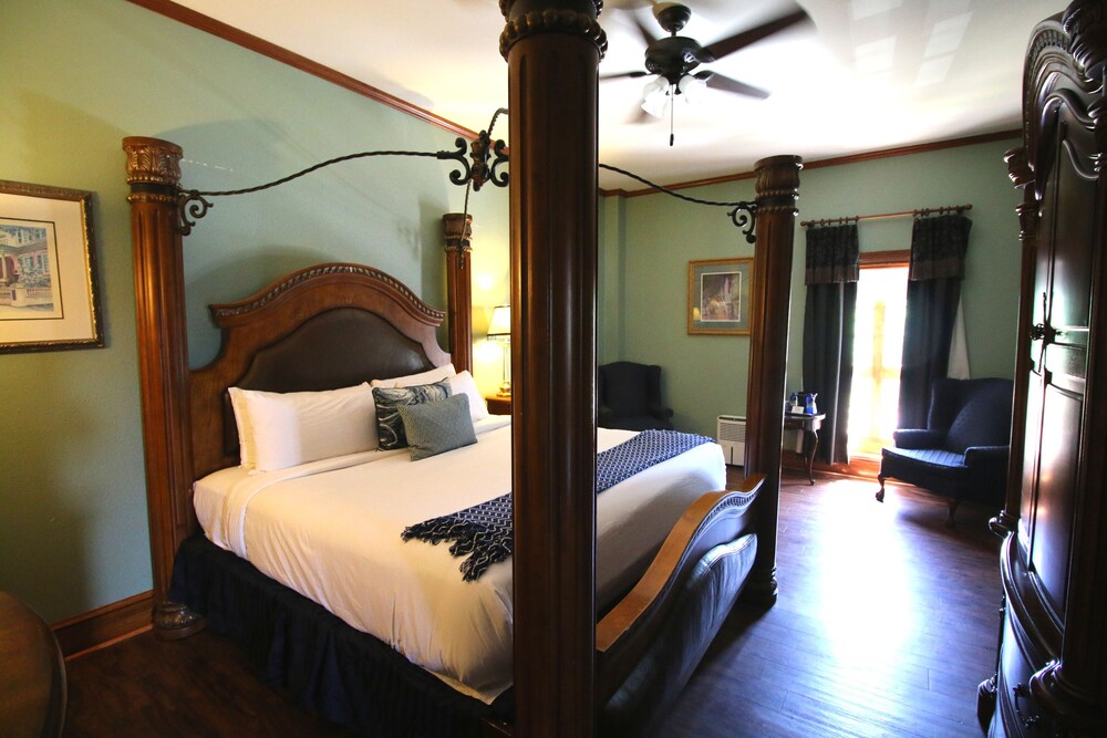 New World Inn Downtown Pensacola - photo 30