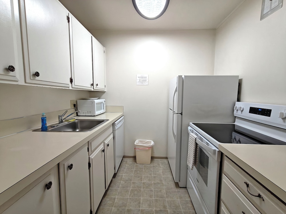 La Residence Suite Hotel - photo 4