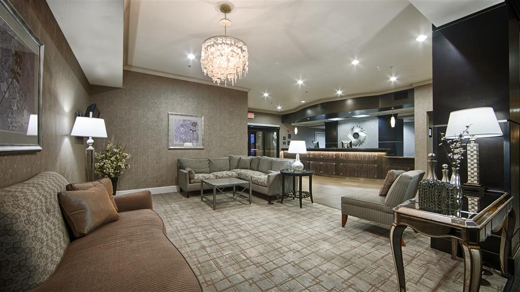 Best Western Plus Texarkana Inn & Suites - carbon neutral hotel in Texarkana