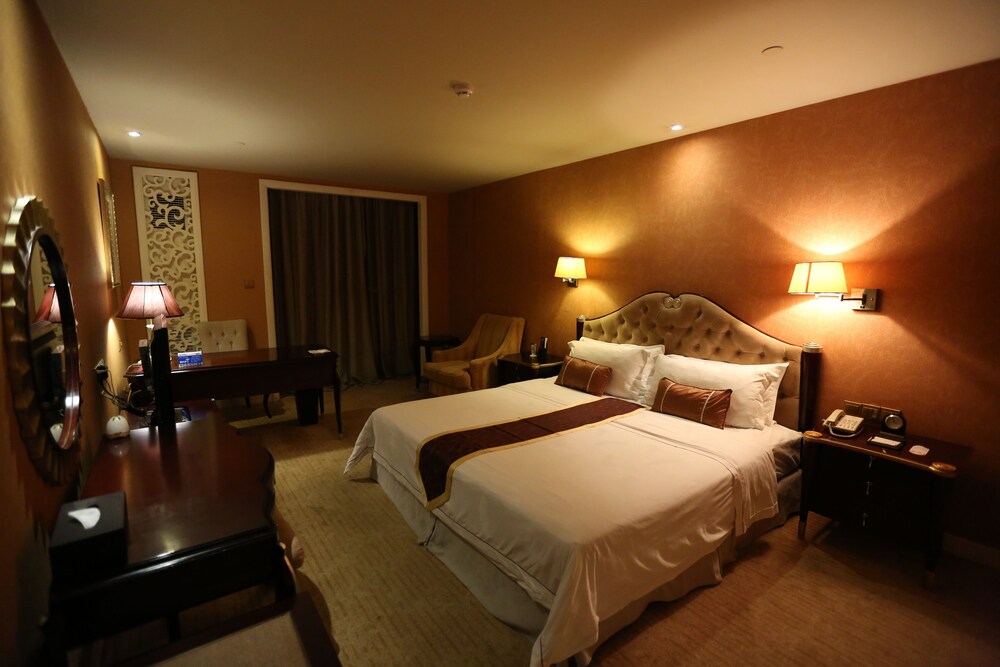 Taishan Junhaiyue Phoenix Hotel — Taishan — photo 5