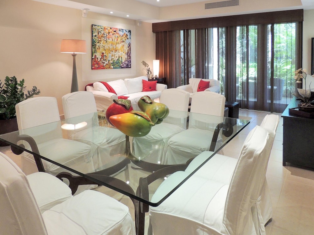 Orchid Villa — 4-Star Luxury Hotel in Rio Grande, Puerto Rico