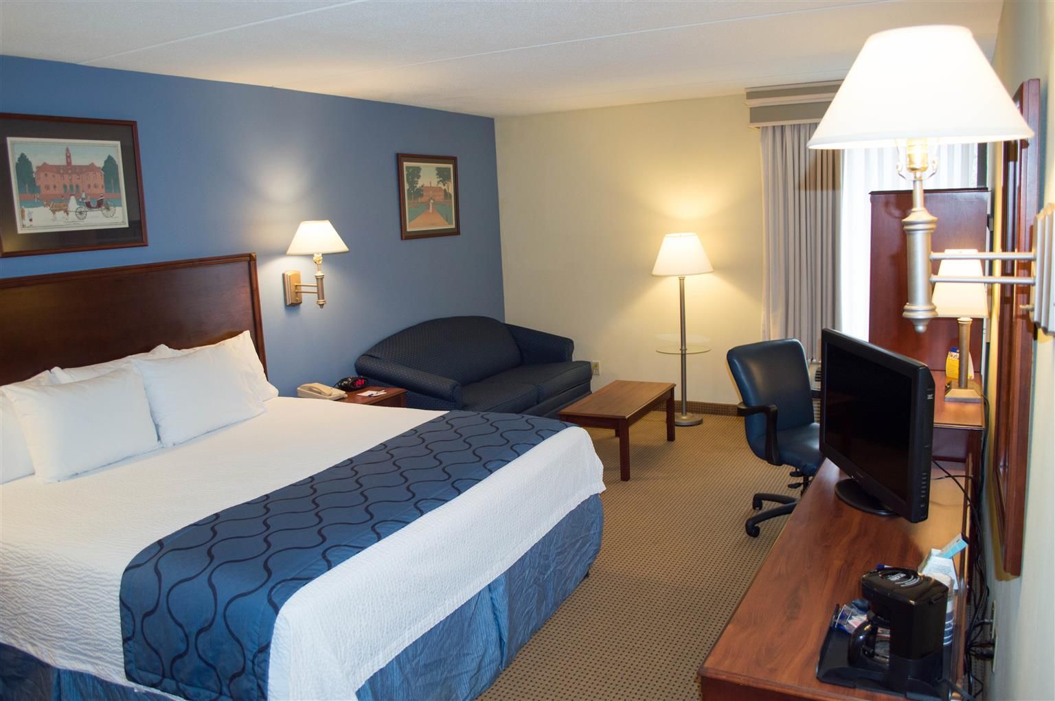 Best Western Plus Portsmouth Chesapeake Hotel - photo 7