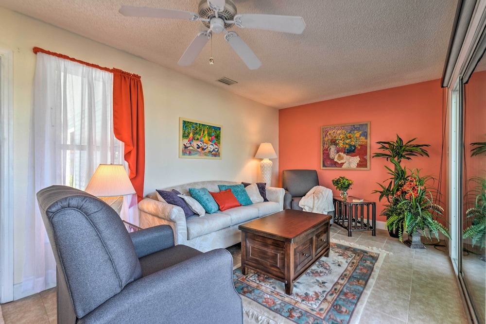 Lovely Lady Lake Home with Resort Amenities and Lanai - photo 13