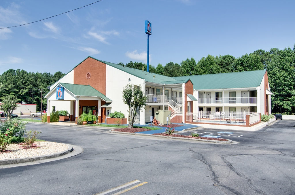 Motel 6 Cartersville - photo 3