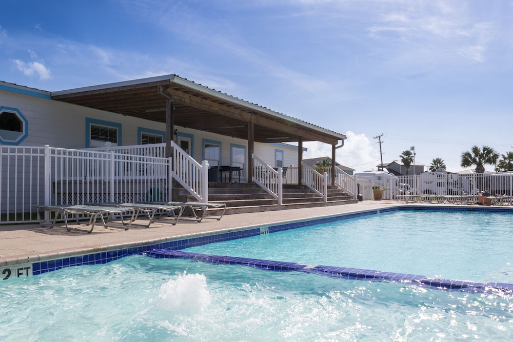 Tropic Island Resort - photo 34