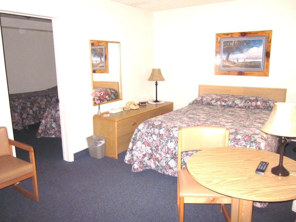 Color Country Motel - photo 9