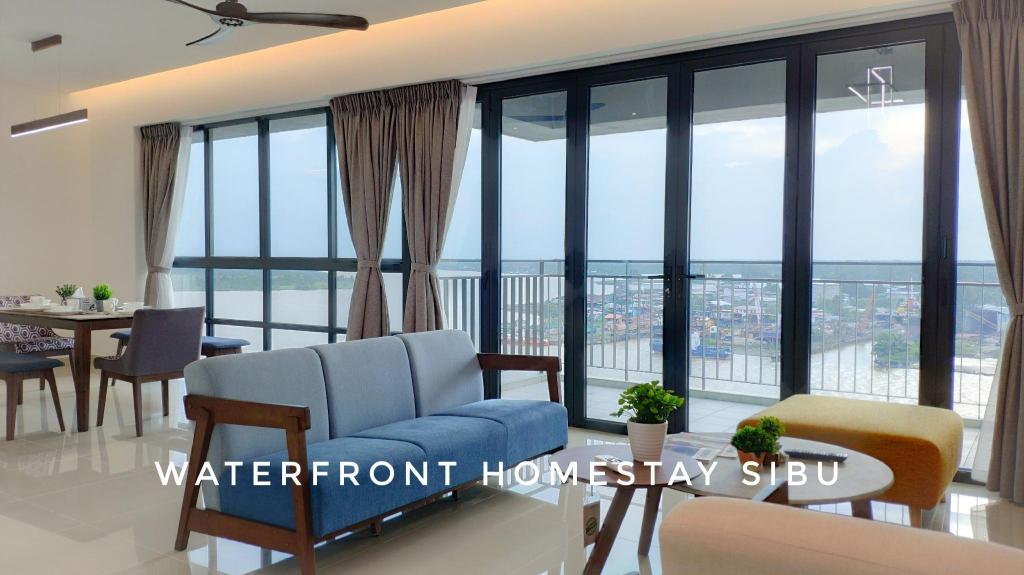 Waterfront 3BR 3Bath 8 Persons Wifi Parking in Sibu, Malaysia