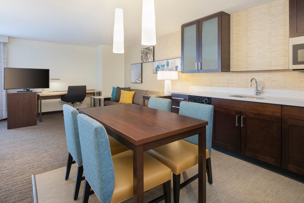Residence Inn by Marriott Boston Bridgewater - photo 16