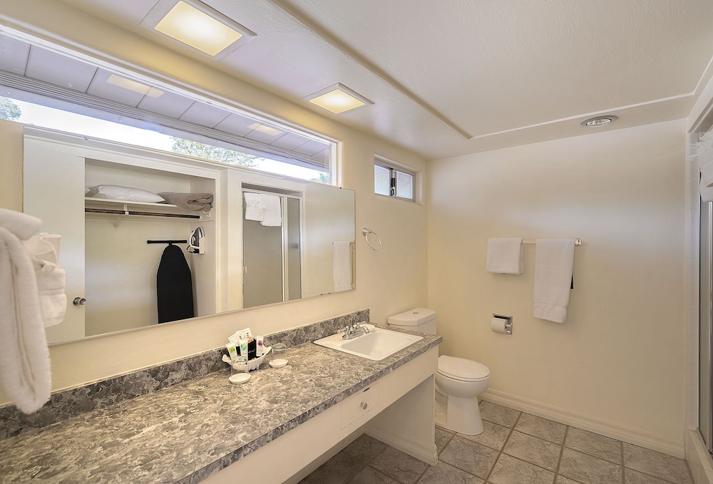 Contenta Inn - photo 26