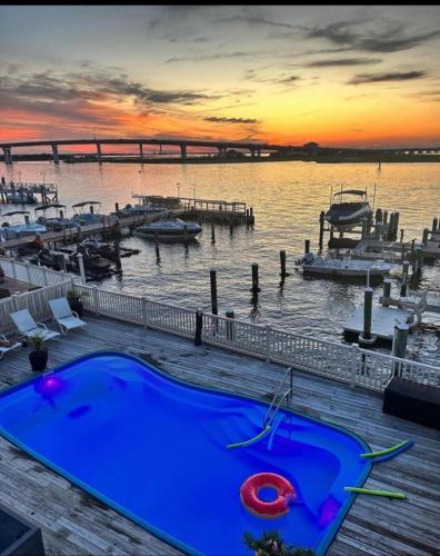 Miami Vice Ocean City 5BR Private Pool Views in Ocean City, United States