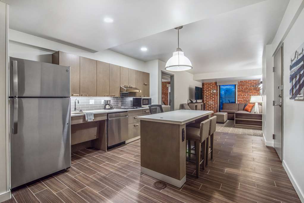 Hyatt House Sacramento Midtown - photo 11