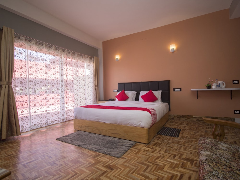OYO 23353 Hidden Gem Residency in Kalimpong, India