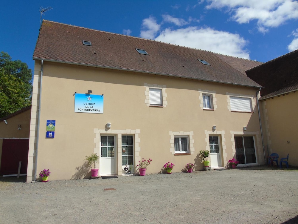 L'étoile de la fontchevrière — hotel in Neuvy-Saint-Sepulchre