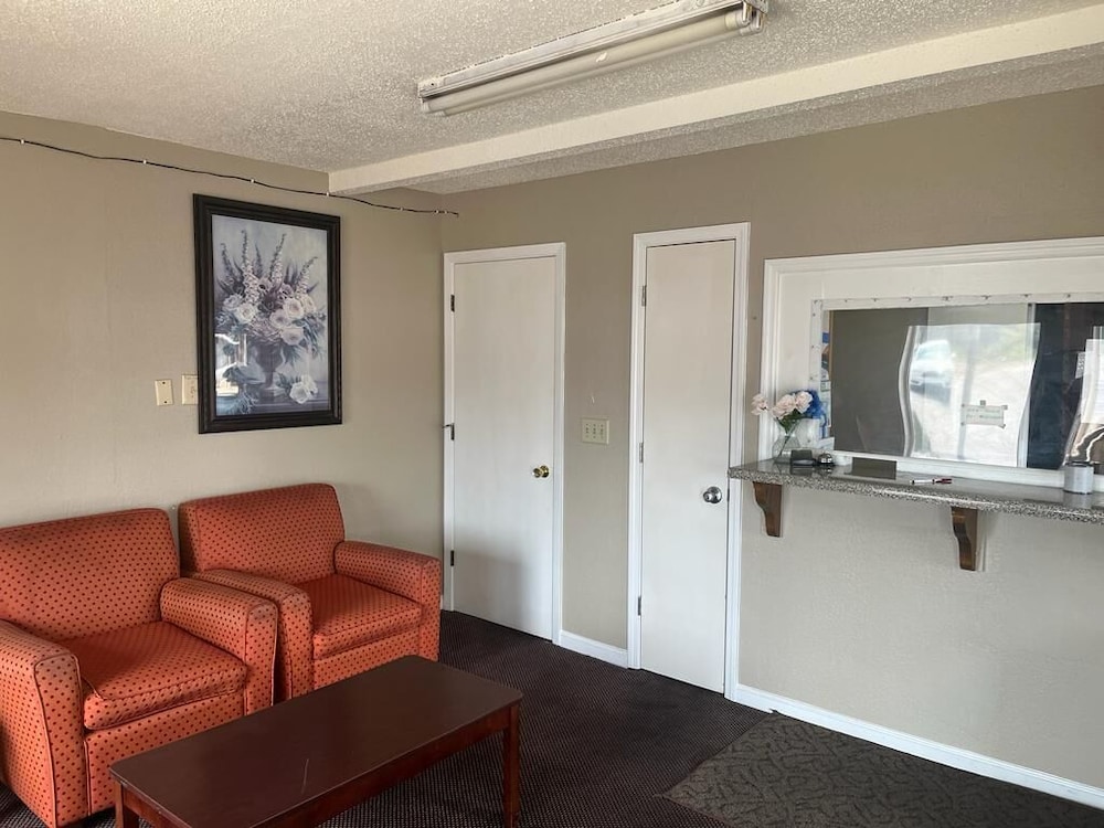 Red Carpet Inn Oxford - photo 4