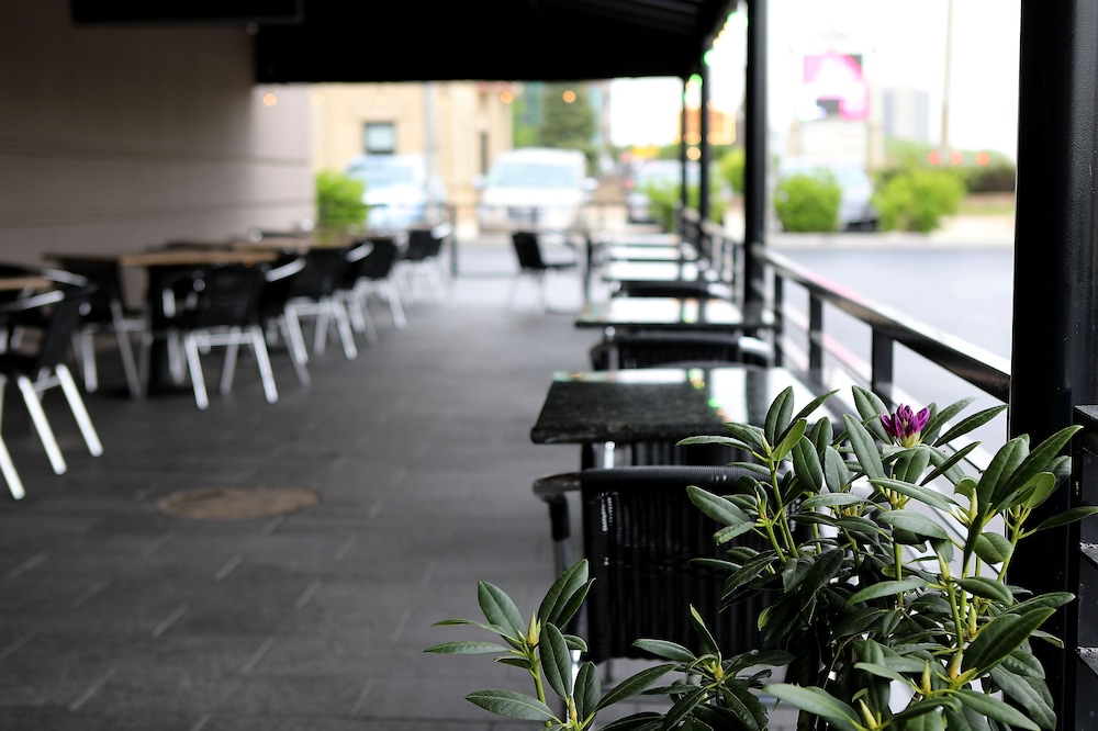 Holiday Inn Chicago Oakbrook by IHG - photo 40