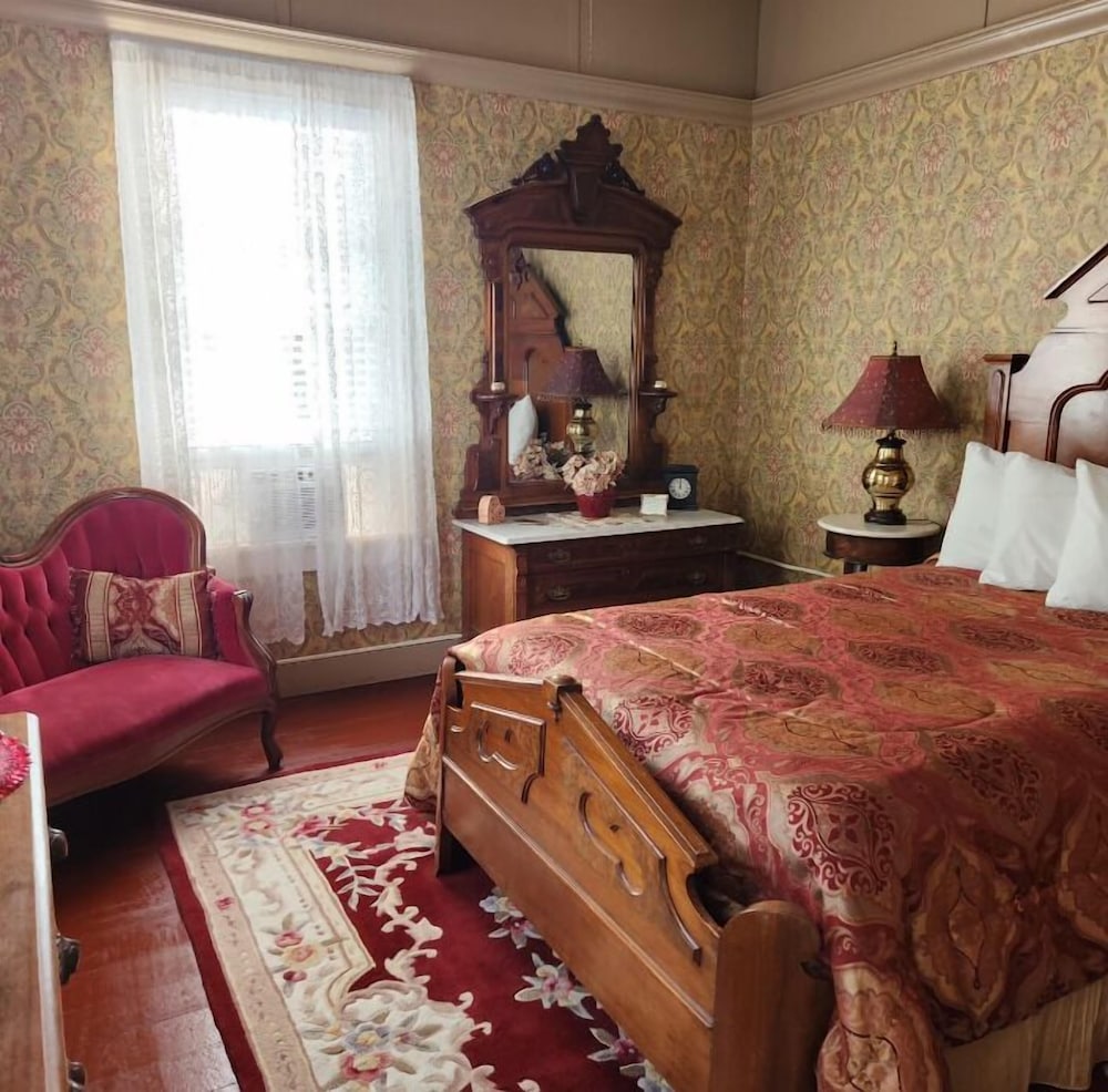 Fairweather Inn - photo 10
