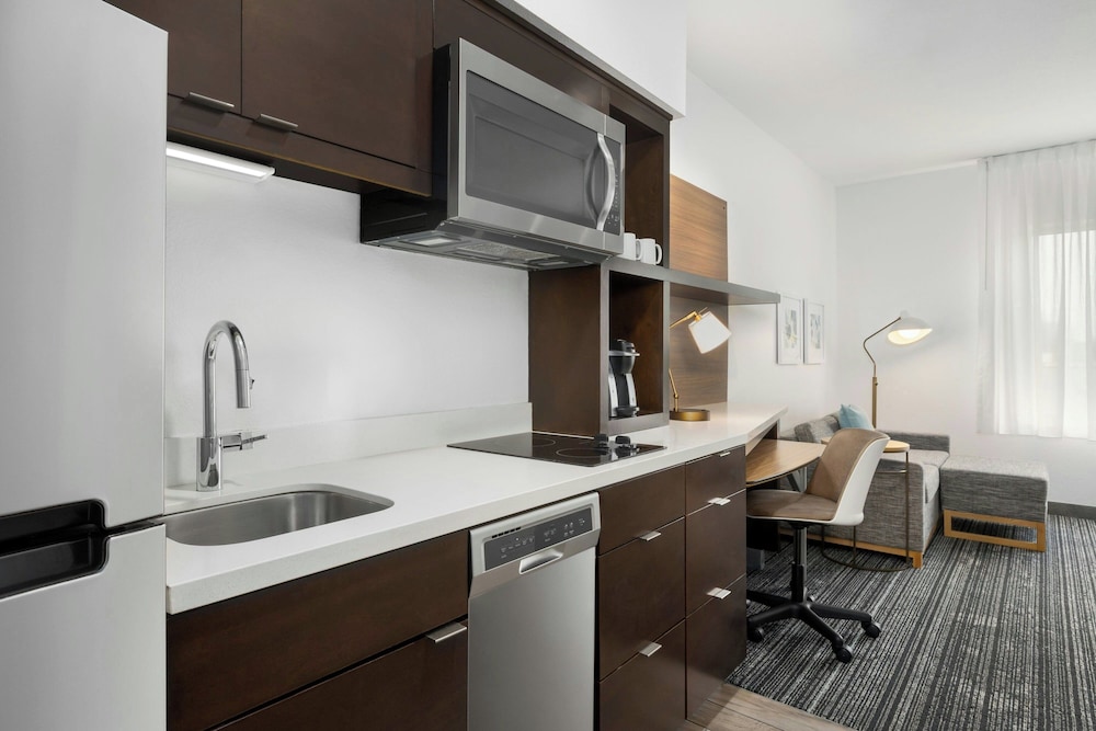 TownePlace Suites by Marriott Montgomery EastChase - photo 9