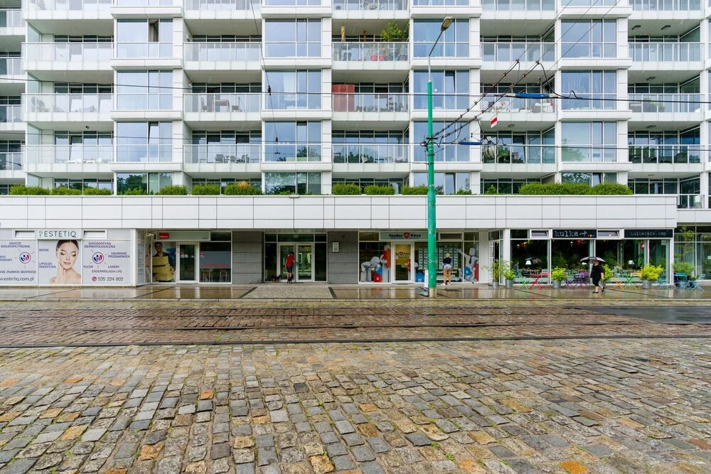 Apartments Poznan Towarowa by Noclegi Renters — 4-Star Luxury Hotel in Poznan, Poland