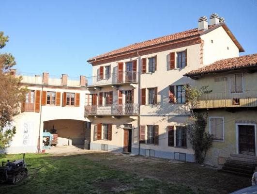 Relais San Desiderio — 4-Star Luxury Hotel in Calliano, Italy