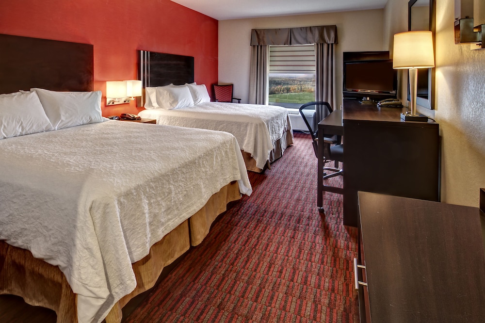 Hampton Inn & Suites Lebanon - photo 9
