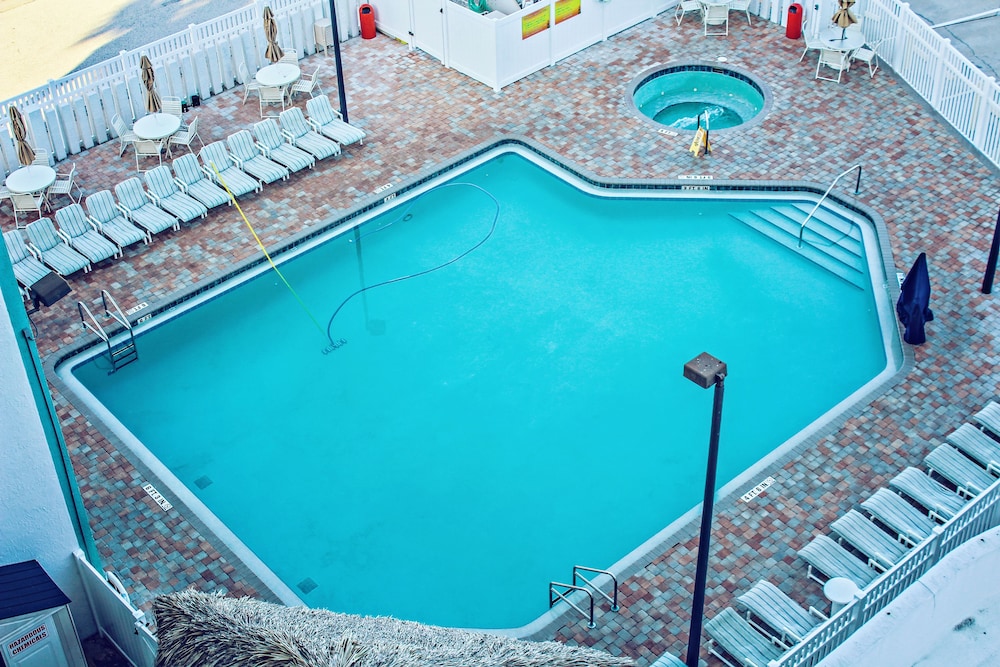 Discovery Beach Resort - photo 21