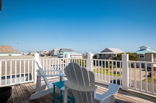Lost Shaker of Salt by Oak Island Accommodations - photo 36