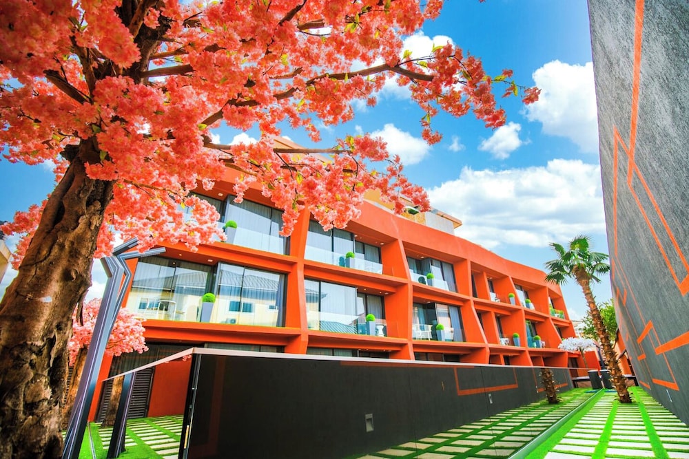 Bel Air Crest Hotel & Suites in Accra, Ghana