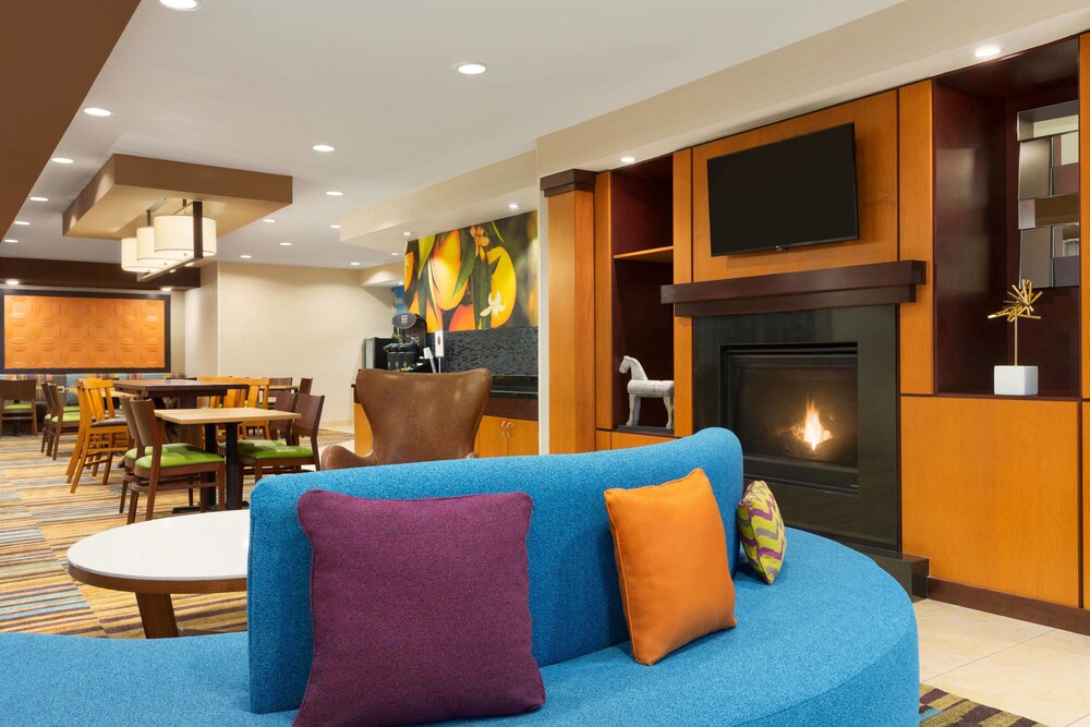 Comfort Inn & Suites Houston North Spring - photo 22