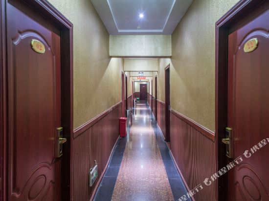 Liangjliang Business Hotel in Yankou, People's Republic of China