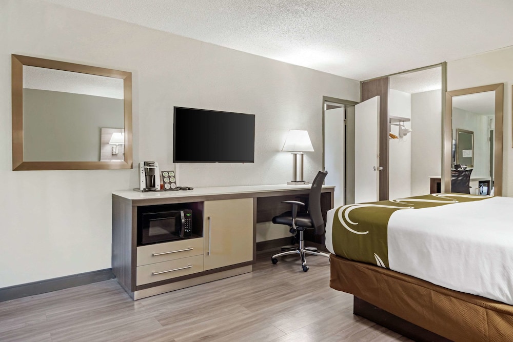 Travelodge Cartersville - photo 15
