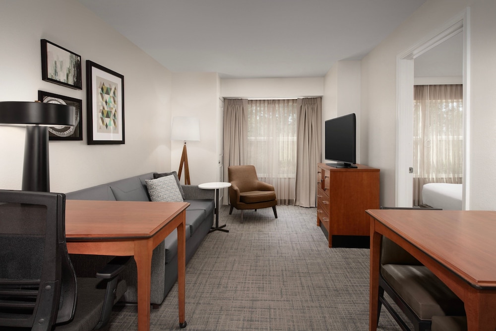 Residence Inn by Marriott Fayetteville Cross Creek - photo 17