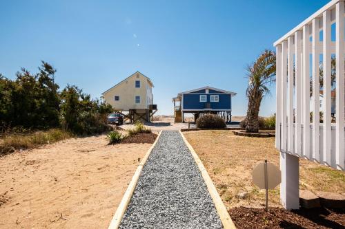 Sea Glass by Oak Island Accommodations - photo 50