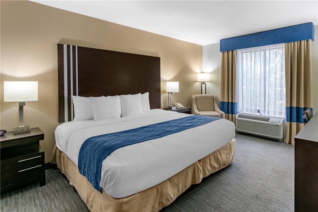 Comfort Inn Sullivan - photo 13