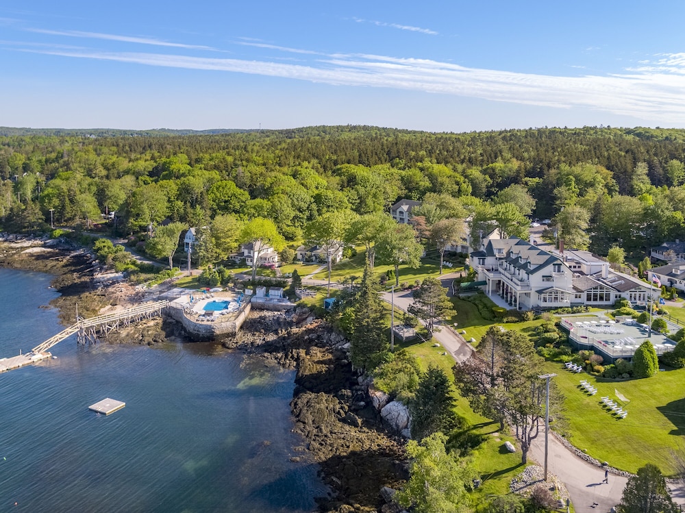 Spruce Point Inn - photo 75