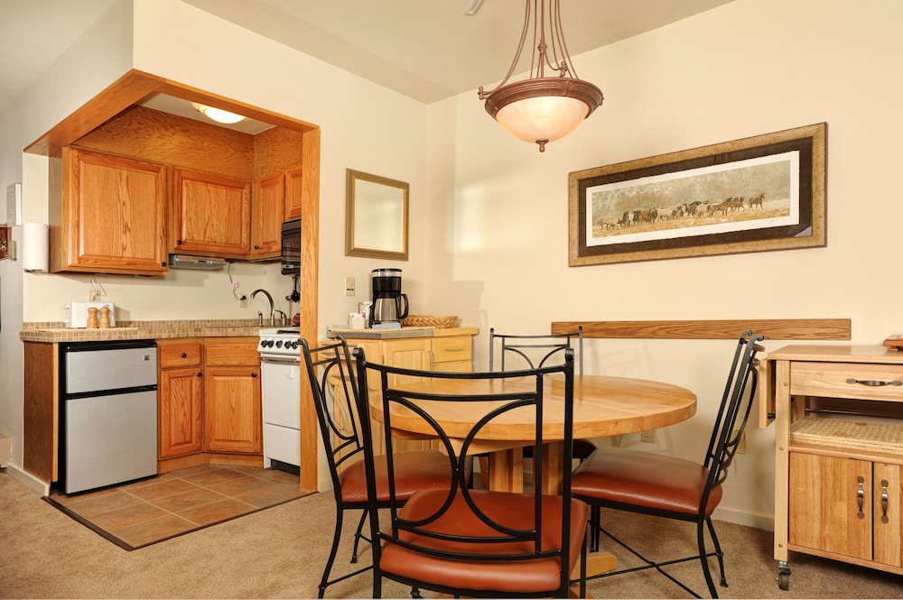 Lakeside Village by Vail Resorts - photo 20