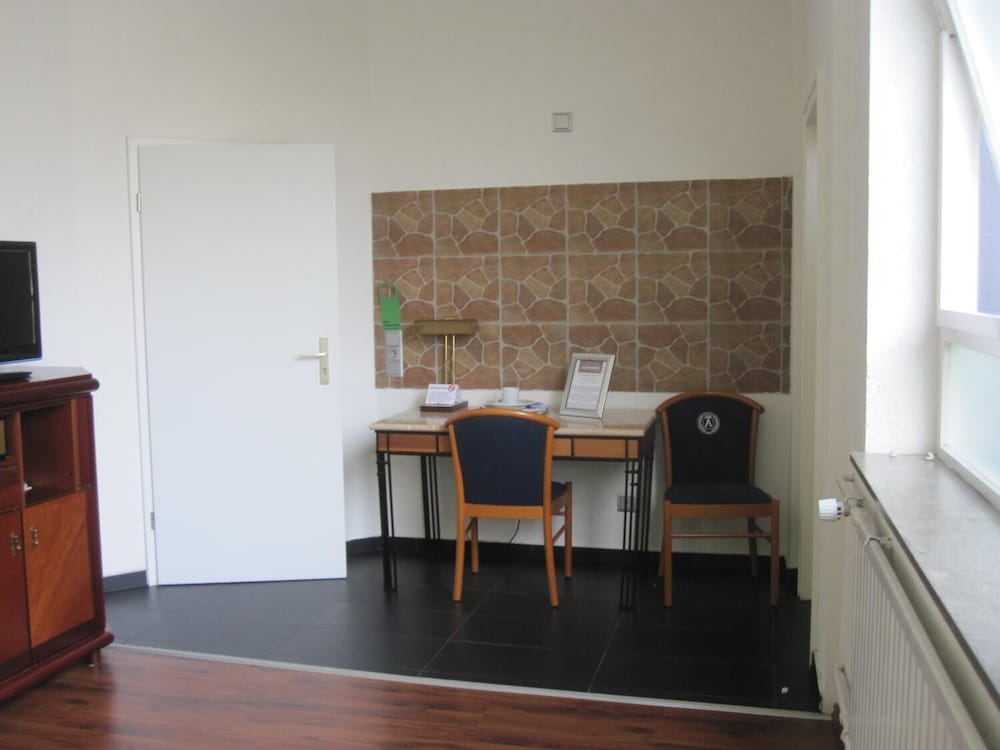 In-room business center